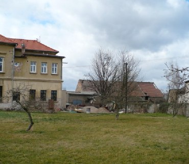 Přestavba staré školy na dům s chráněnými byty