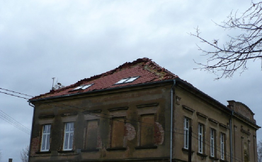 Přestavba staré školy na dům s chráněnými byty Přestavba staré školy na dům s chráněnými byty